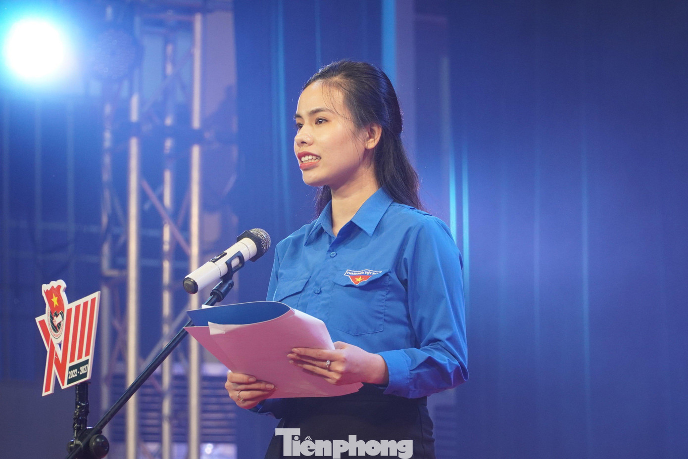 Chị Nguyễn Ny Hương, Phó Bí thư phụ trách Tỉnh đoàn khóa XVII, Chủ tịch Hội đồng Đội tỉnh Hà Tĩnh phát biểu tại chương trình Chị Nguyễn Ny Hương, Phó Bí thư phụ trách Tỉnh đoàn khóa XVII, Chủ tịch Hội đồng Đội tỉnh Hà Tĩnh phát biểu tại chương trình