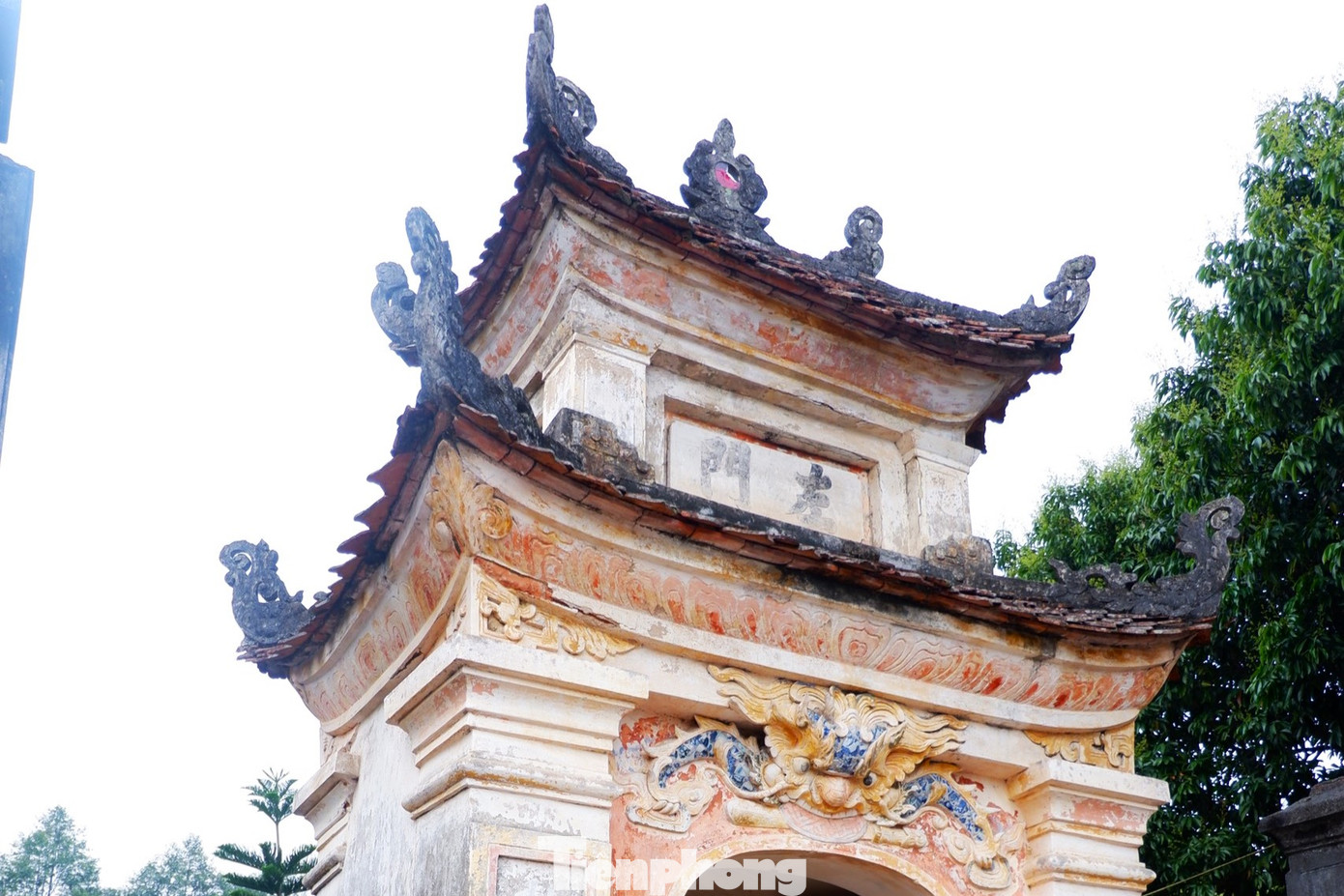 Dù trải qua nhiều biến cố, thăng trầm của lịch sử, nhưng Đền thờ Thái sư Cương quốc công Nguyễn Xí vẫn uy nghi, giữ được nét kiến trúc, văn hóa, nghệ thuật truyền thống của dân tộc.