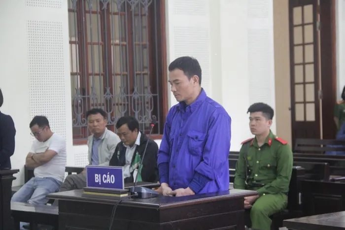 Lê Đình Ngọc tại tòa Lê Đình Ngọc tại tòa