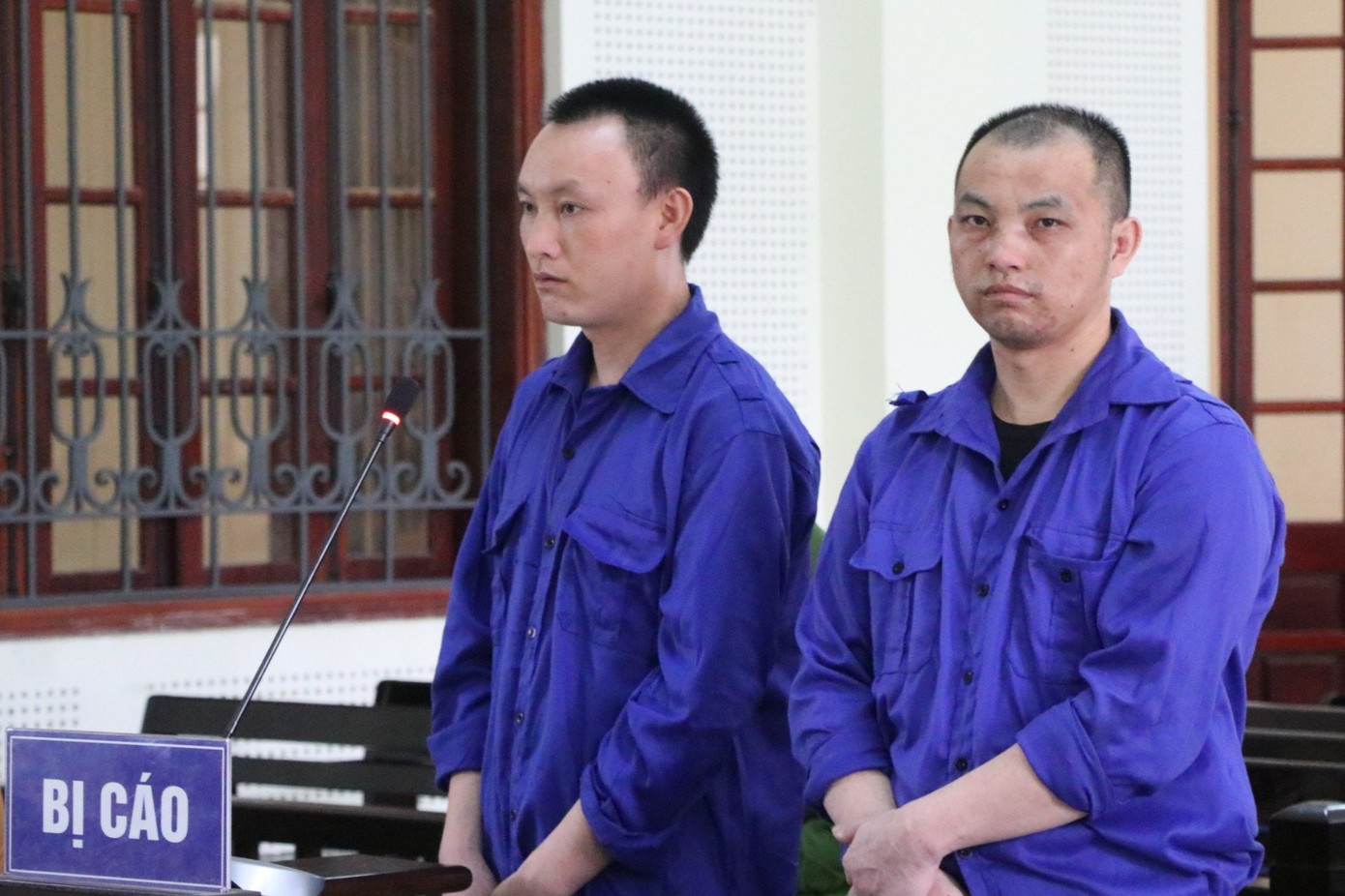 Bị cáo Và Bá Tủa và Thò Bá Pó tại tòa