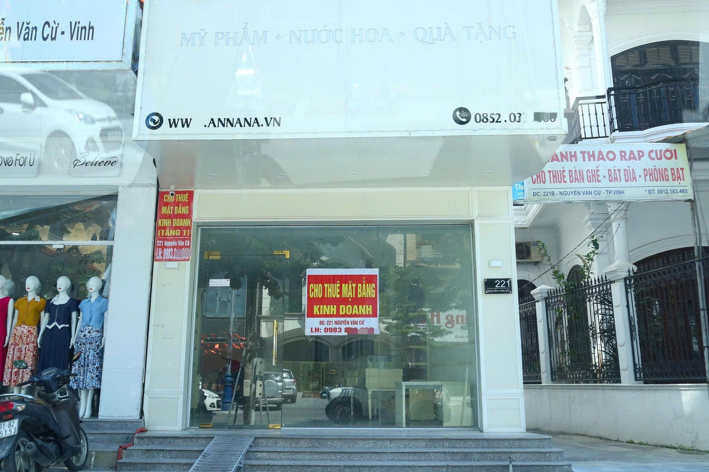 Nhiều mặt bằng "ngóng" người thuê