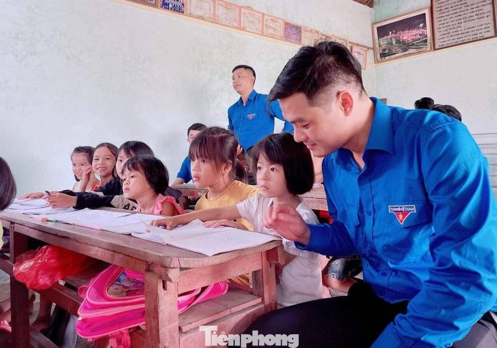 Từ đầu tháng 6 đến nay, toàn tỉnh thành lập gần 90 đội hình tình nguyện phục vụ chiến dịch với hơn 2.500 đoàn viên, học sinh tham gia thực hiện các hoạt động tình nguyện vì cộng đồng.