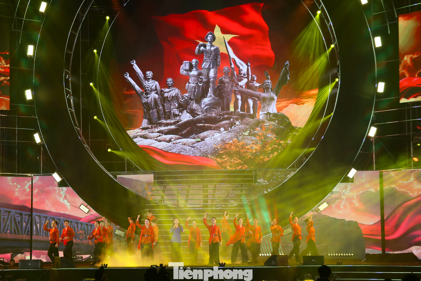 Các tiết mục đặc sắc tại chương trình.