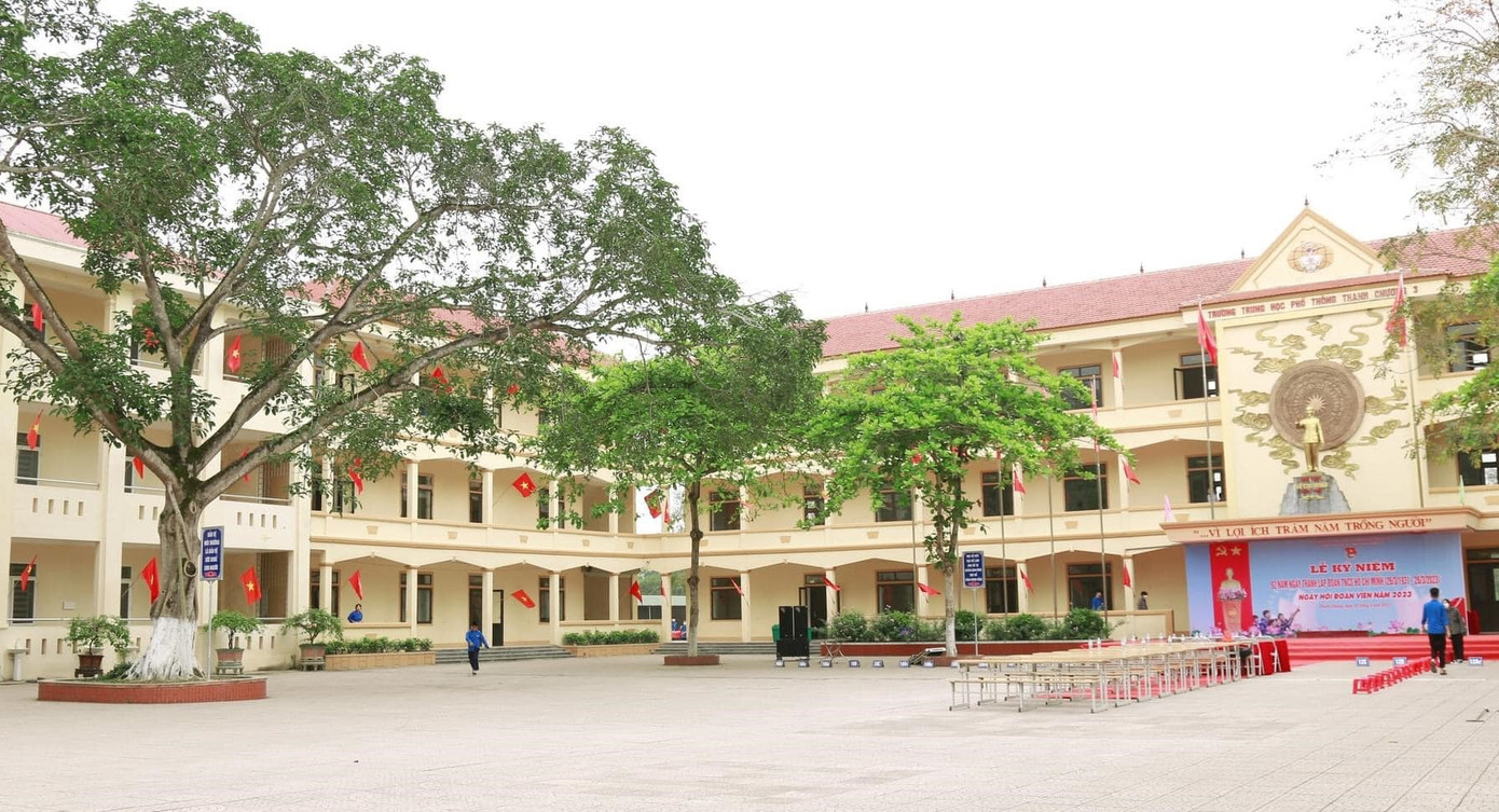 Trường THPT Thanh Chương 3, huyện Thanh Chương (Nghệ An) Trường THPT Thanh Chương 3, huyện Thanh Chương (Nghệ An)