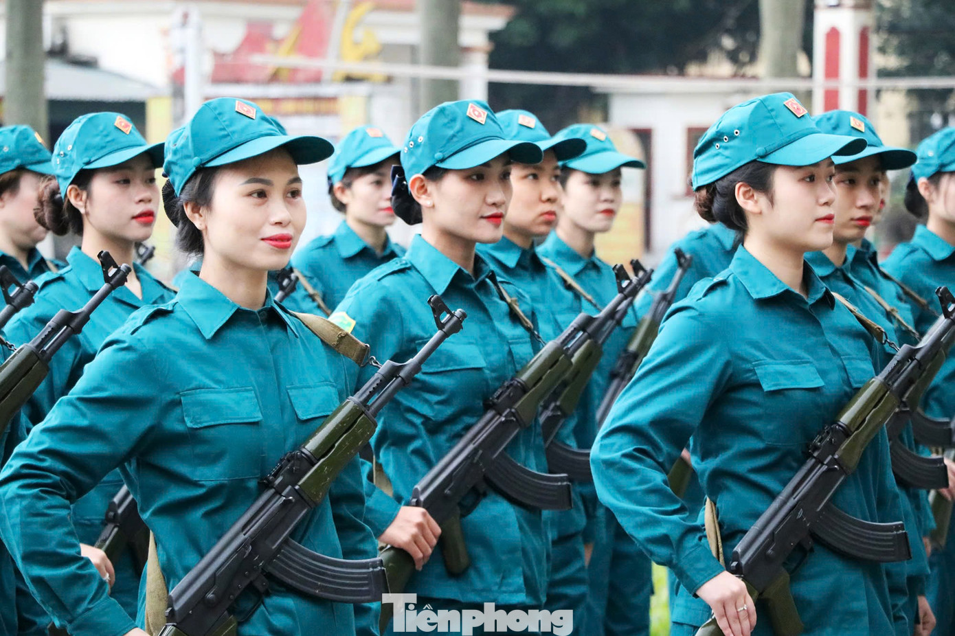 Đợt 1 của khóa huấn luyện sẽ kéo dài đến 25 tháng Chạp. Sau Tết Nguyên đán, các nữ dân quân sẽ quay trở lại đơn vị, tiếp tục tập luyện trước khi ra Bắc để hợp luyện với các khối, các đơn vị khác. Các nữ dân quân sẽ phải trải qua các đợt sát hạch để được chính thức có mặt trong lễ diễu binh, diễu hành diễn ra vào ngày 30/4 tại TPHCM.