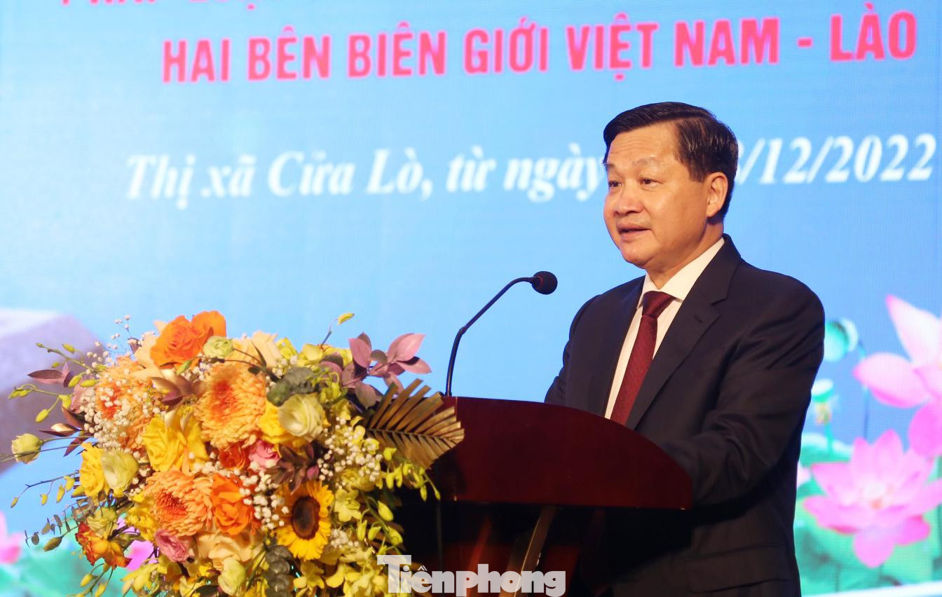 Phó Thủ tướng Lê Minh Khái phát biểu khai mạc hội nghị.