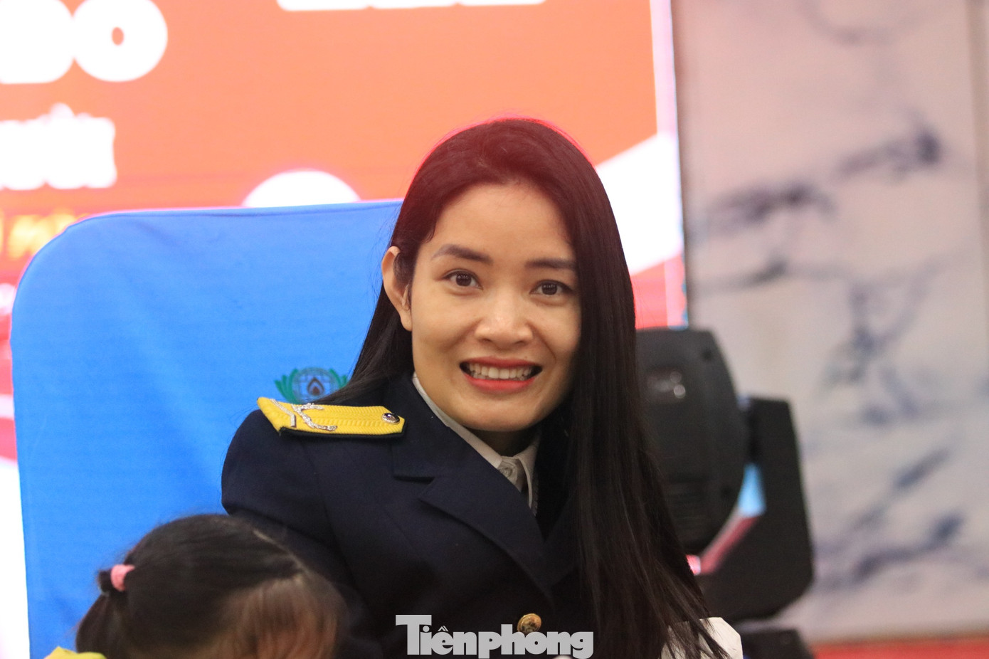 Những &quot;bóng hồng&quot; tham gia hiến máu tình nguyện.