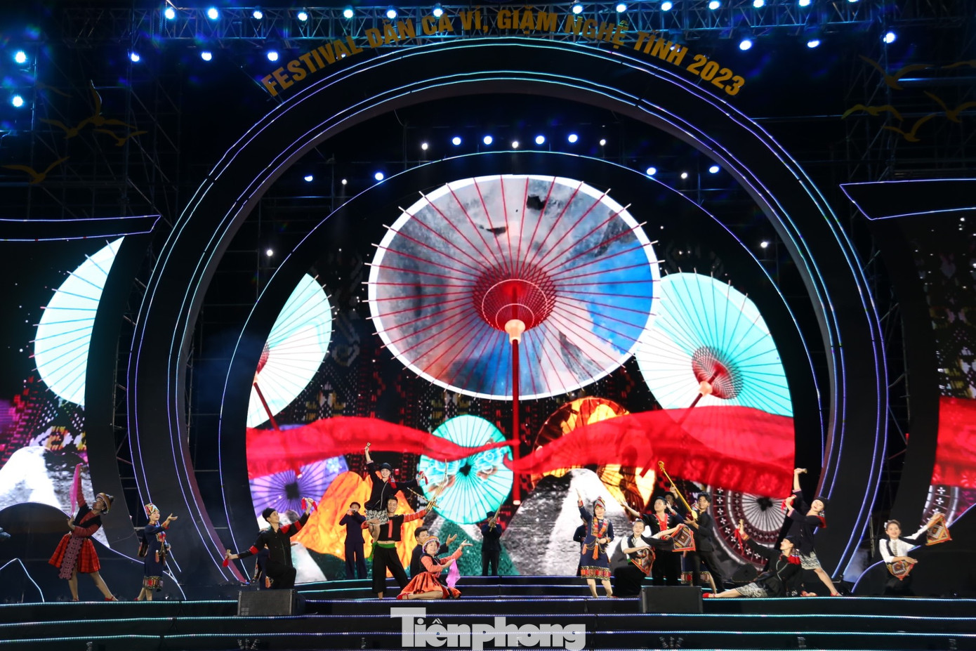 Bế mạc Festival dân ca ví, giặm Nghệ Tĩnh năm 2023 và bế mạc Hội diễn đàn, hát dân ca 3 miền.