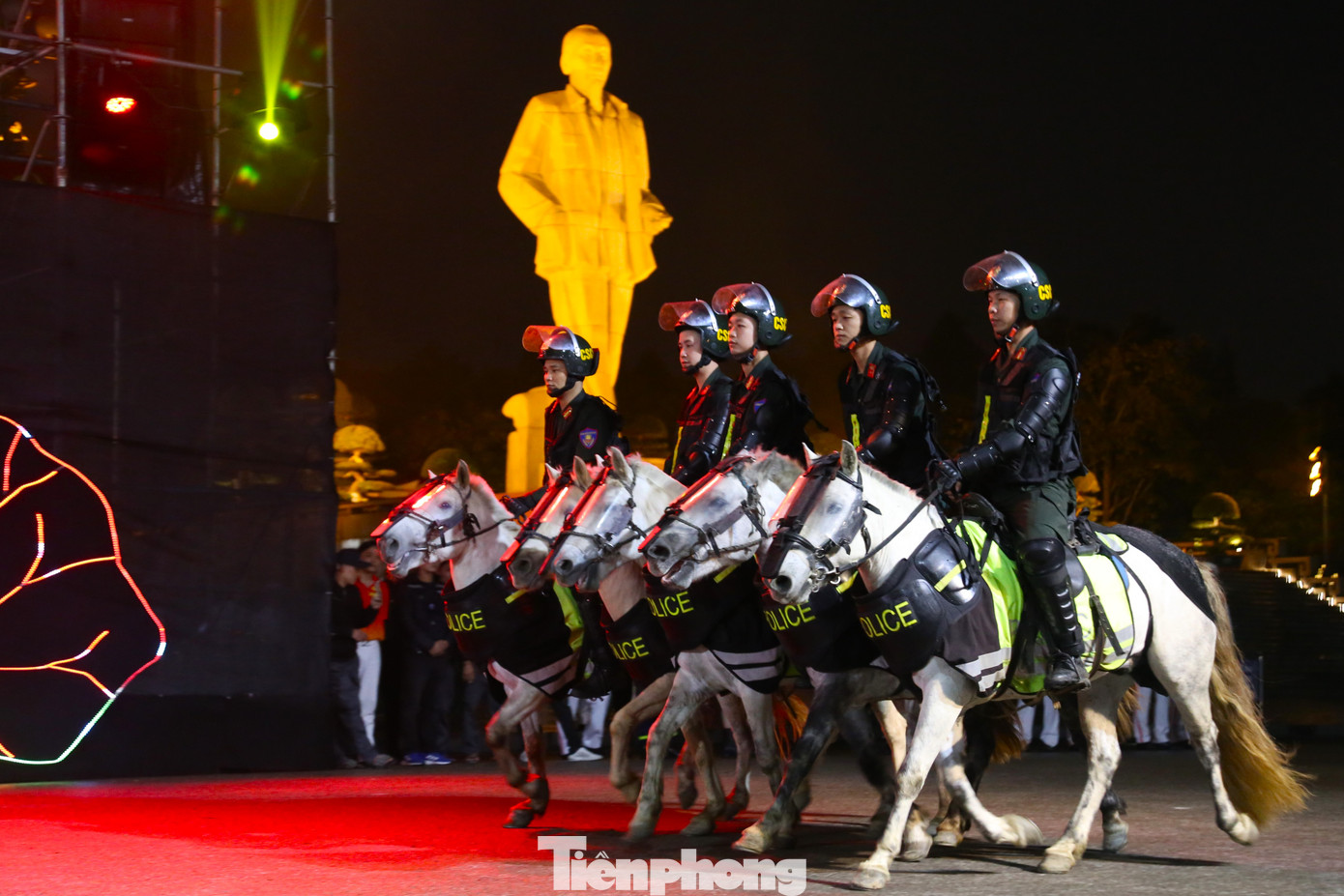 Giống ngựa được lựa chọn làm kỵ binh có sức khỏe tốt, khả năng thích nghi cao với điều kiện khắc nghiệt, có thể tác chiến, vận chuyển vũ khí, quân trang, quân lương, cứu nạn cứu hộ ở các địa bàn địa hình phức tạp, vùng sâu vùng xa mà các phương tiện ô tô, xe máy, phương tiện đặc chủng không thể cơ động được; tổ chức tuần tra kiểm soát để đảm bảo an ninh, trật tự tại các thành phố, điểm du lịch,… Trải qua hơn 4 năm thuần phục và huấn luyện, từ những con ngựa hoang dã đã trở thành ngựa nghiệp vụ, có tính kỷ luật, dưới sự điểu khiển của cán bộ, chiến sỹ thực hiện nhuần nhuyễn động tác, kỹ năng phục vụ công tác tấn công trấn áp các loại tội phạm.