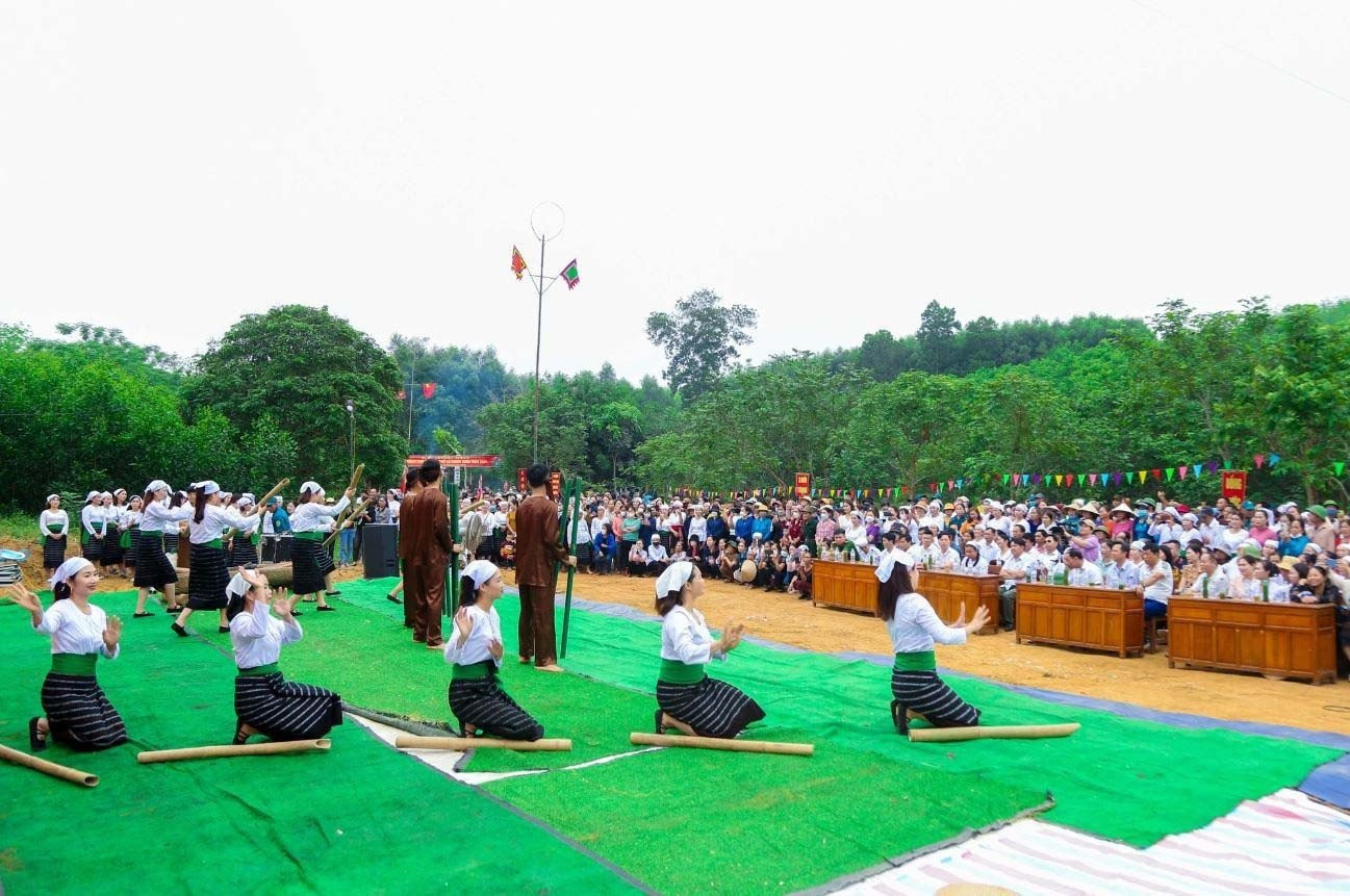 Nghi lễ cúng Bốc Mó của đồng bào dân tộc Thổ ở huyện miền núi Quỳ Hợp, Nghệ An.