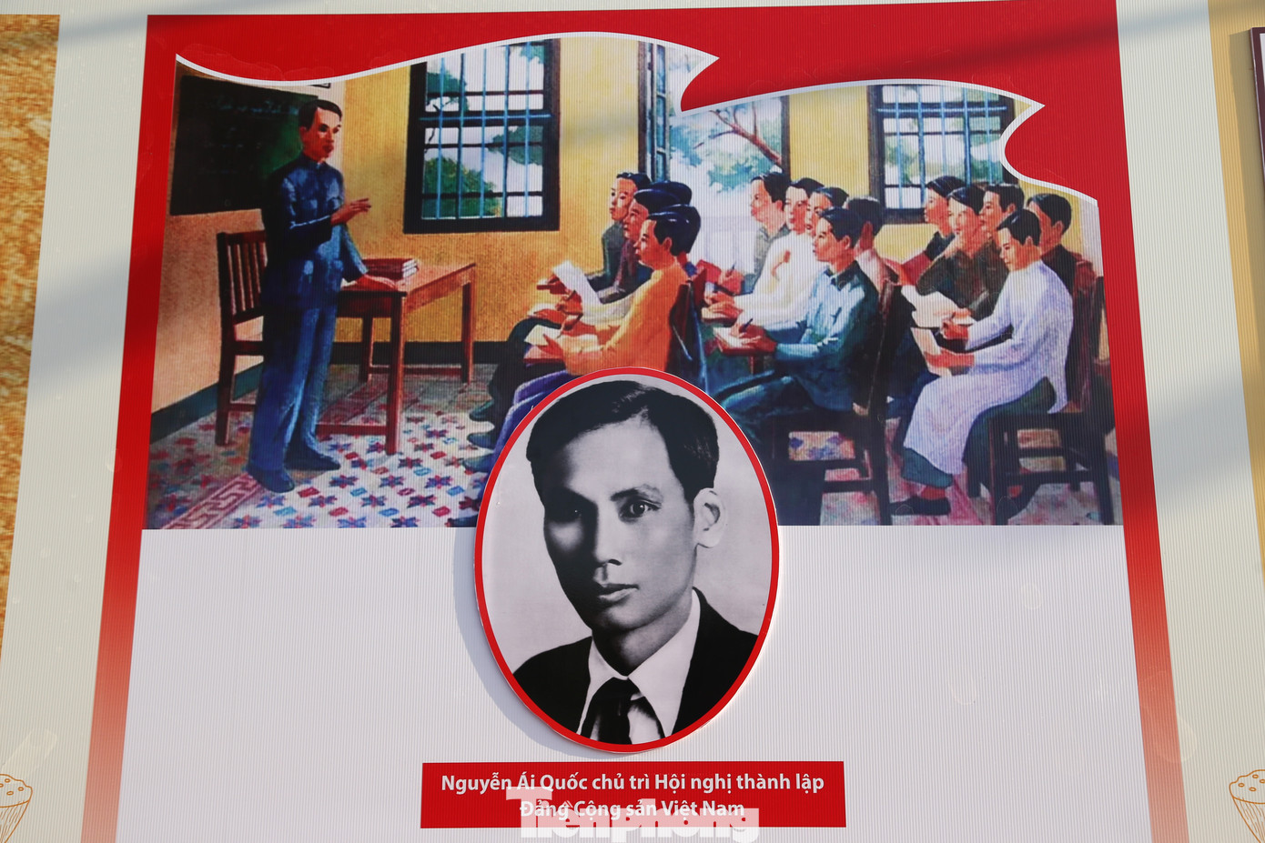 Triển lãm gồm 3 phần: Chủ tịch Hồ Chí Minh - Người sáng lập, rèn luyện Đảng Cộng sản Việt Nam; Đảng Cộng sản Việt Nam - Từ Đại hội đến Đại hội; Hướng tới Đại hội đại biểu toàn quốc lần thứ XIV của Đảng. Với gần 200 bức ảnh tư liệu, nội dung trưng bày góp phần khắc họa đậm nét sự ra đời và trưởng thành của Đảng Cộng sản Việt Nam; khái quát về các kỳ Đại hội của Đảng Cộng sản Việt Nam nói chung và Đảng bộ tỉnh Nghệ An nói riêng với những thành tựu to lớn, có ý nghĩa lịch sử .