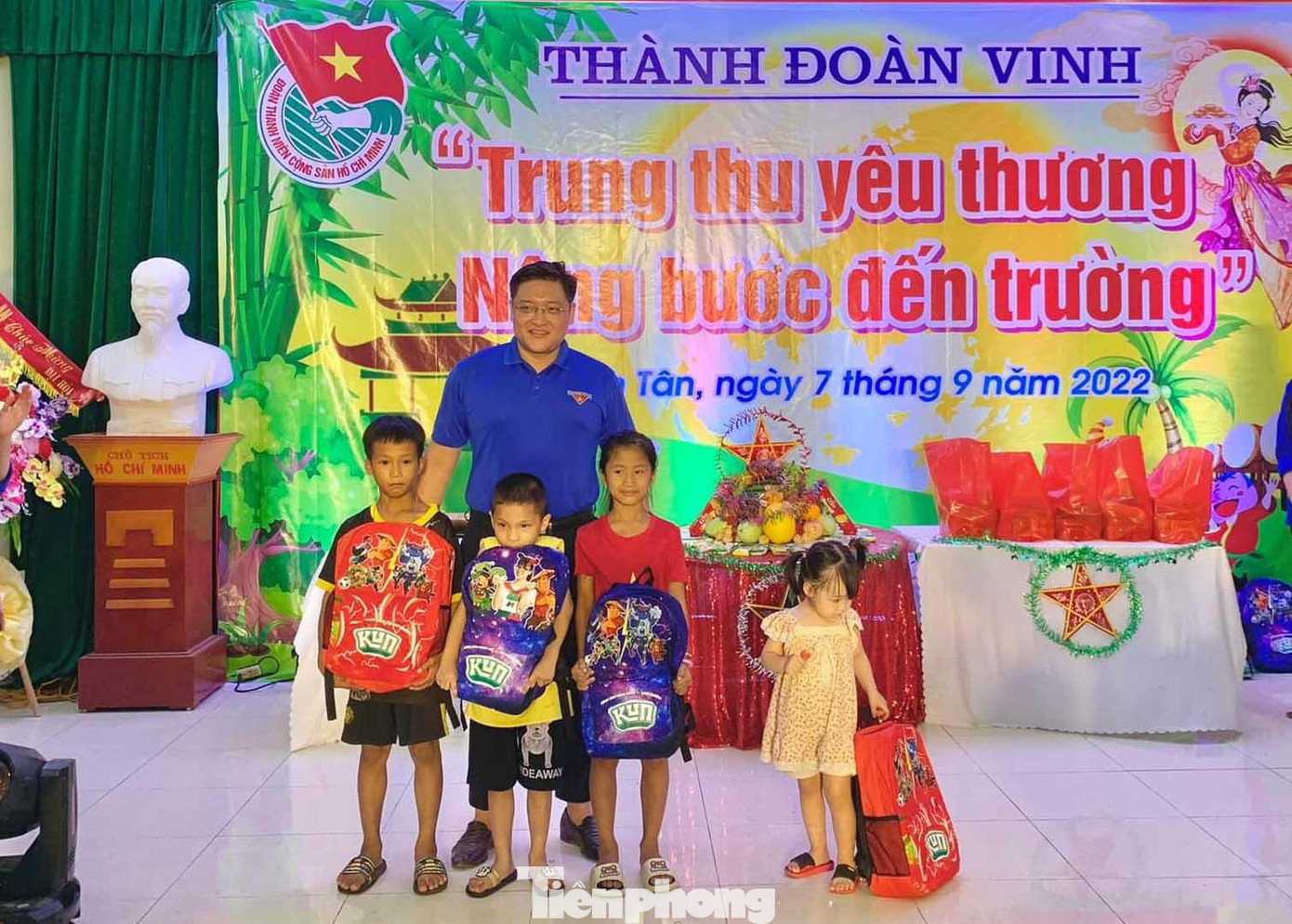 Đồng loạt tổ chức các chương trình Trung thu yêu thương Đồng loạt tổ chức các chương trình Trung thu yêu thương