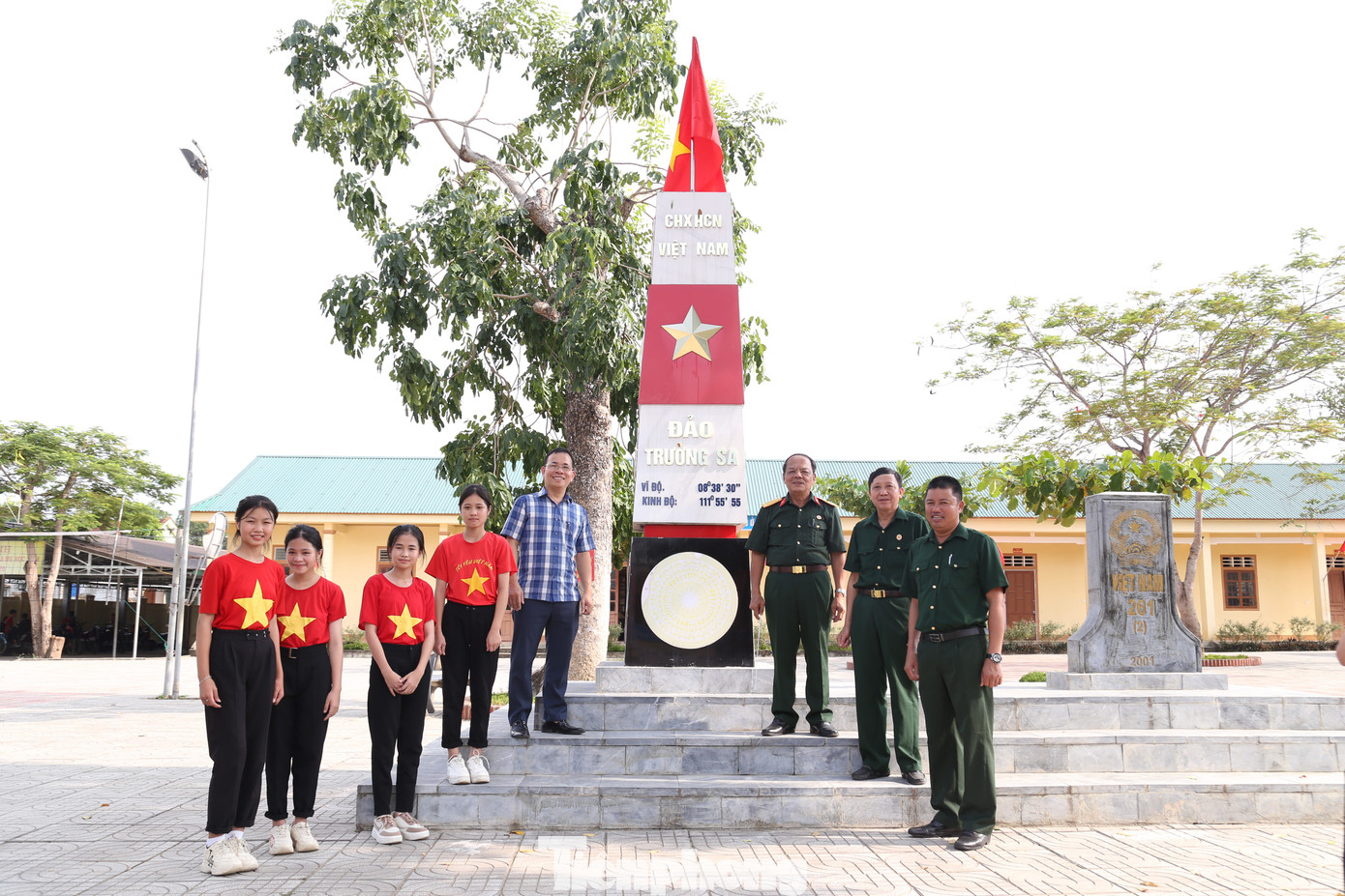 Mô hình nhằm khơi dậy tình yêu quê hương, đất nước. Mô hình nhằm khơi dậy tình yêu quê hương, đất nước.