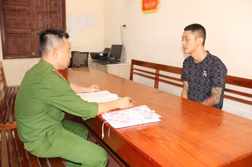 Đối tượng tại cơ quan Công an Đối tượng tại cơ quan Công an