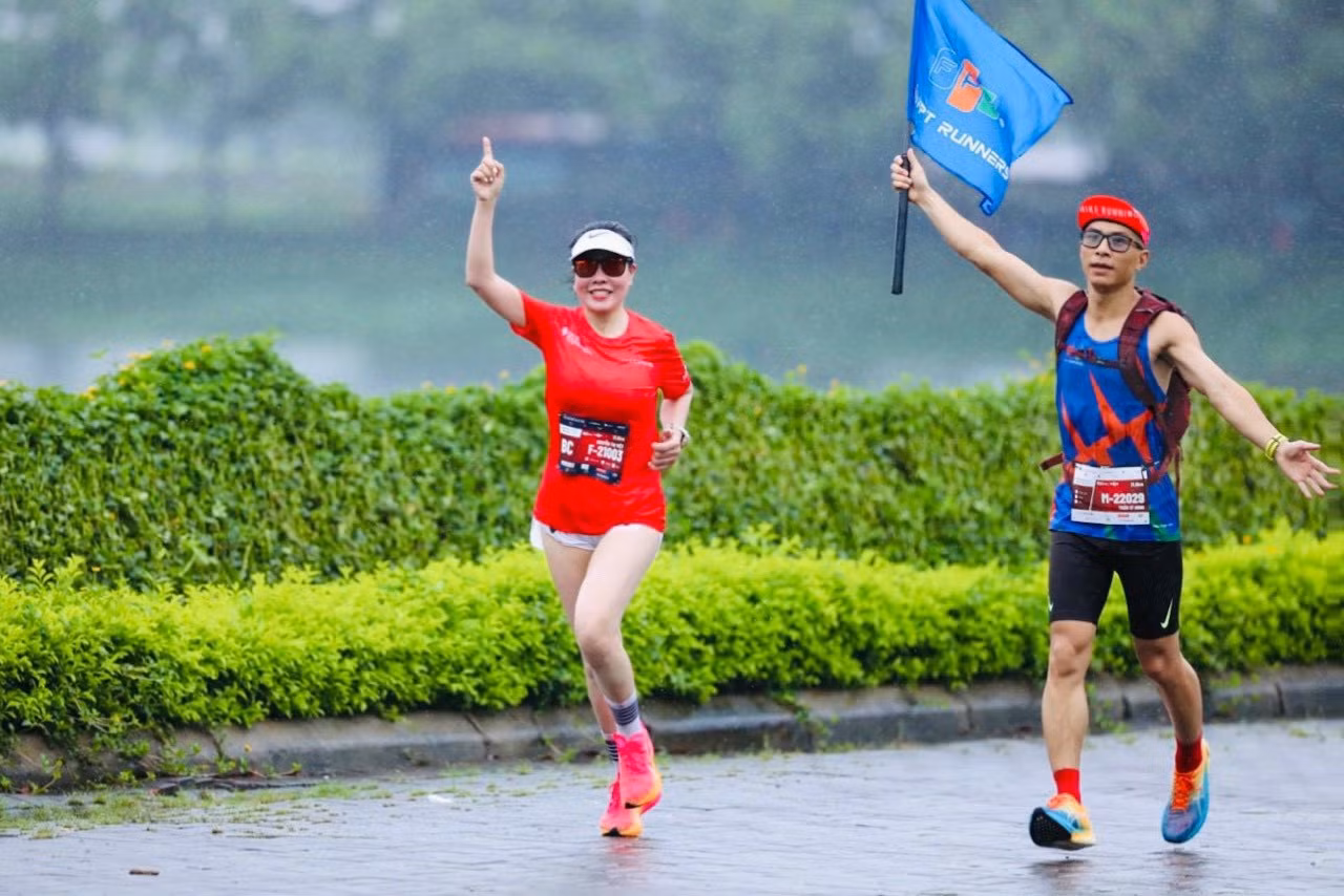 Giải chạy marathon 'Về miền Ví Giặm' quy tụ 4.000 vận động viên trong và ngoài nước
