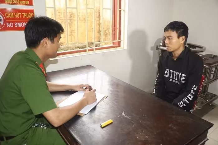 Cơ quan Công an làm việc với đối tượng Nguyễn Văn Tường Cơ quan Công an làm việc với đối tượng Nguyễn Văn Tường