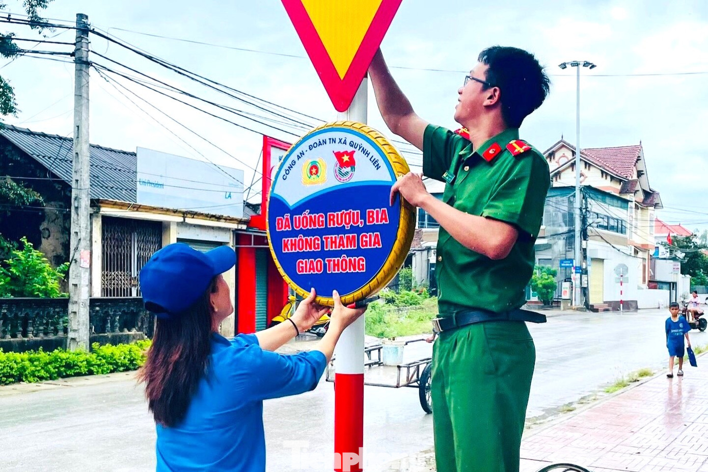 Trong ngày cao điểm, đã có 41 công trình, phần việc thanh niên được triển khai có hiệu quả, rộng khắp gắn với nhiệm vụ chính trị, nhu cầu thực tế của từng địa phương, đơn vị, tạo dấu ấn xã hội tích cực.