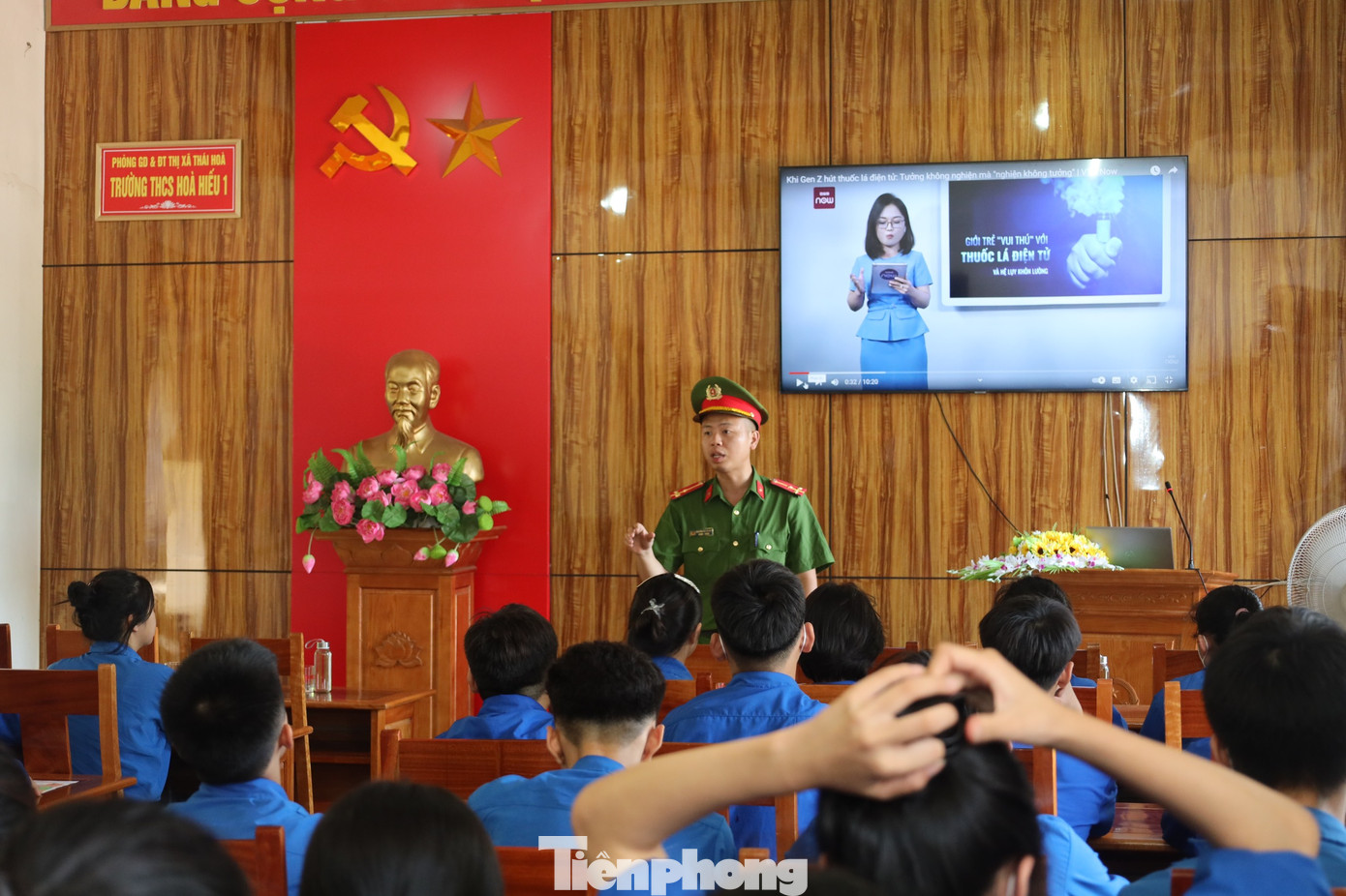 Tuyên truyền tác hại của thuốc lá điện tử. Tuyên truyền tác hại của thuốc lá điện tử.