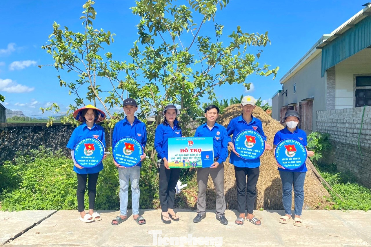 Hỗ trợ tu sửa, chỉnh trang nhà ở cho gia đình liệt sĩ, người có công với cách mạng; tu sửa, chỉnh trang hơn 60 nghĩa trang liệt sỹ, 150 nhà văn hoá cộng đồng; xoá các điểm đen, thu gom hơn 4 tấn rác thải, triển khai mới 43 mô hình chống rác thải nhựa, hỗ trợ 10 ý tưởng, dự án, mô hình khởi nghiệp của thanh niên,… Tổng giá trị nguồn lực gần 2 tỉ đồng.