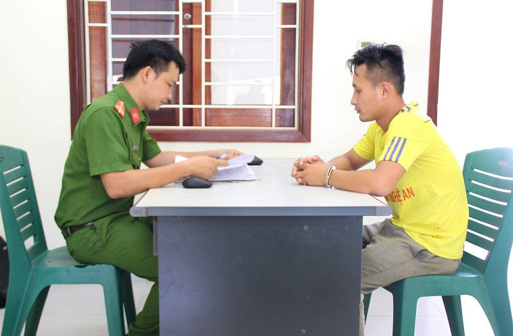 Lô Văn Tuấn tại cơ quan Công an.