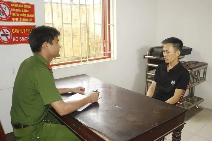 Công an làm việc với đối tượng Nguyễn Công Thắng.