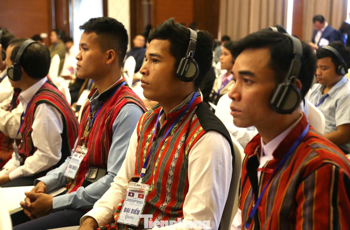 Các đại biểu tham gia hội nghị