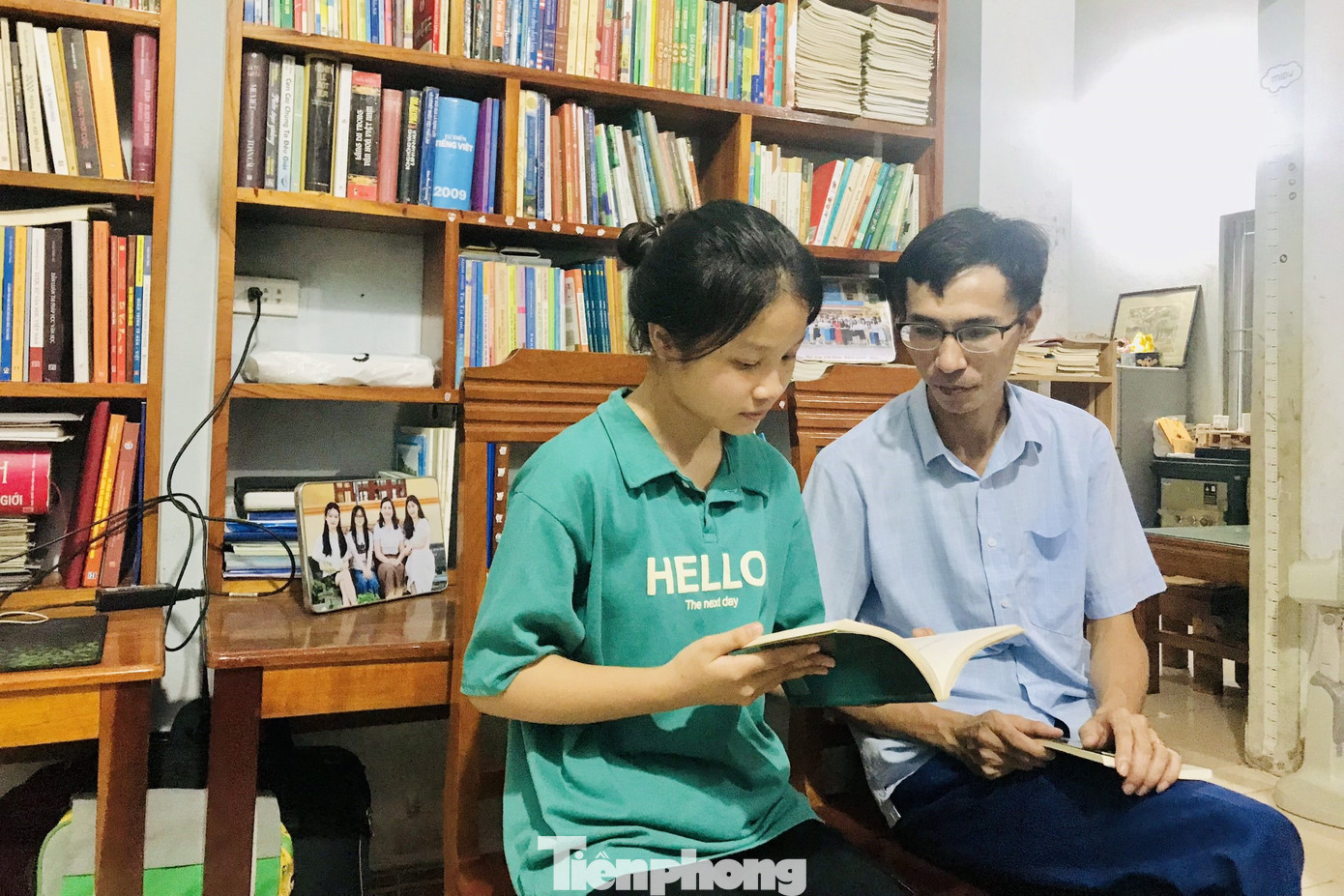 Không chỉ được đọc tại chỗ, các em còn có thể mượn về nhà đọc hoàn toàn miễn phí.