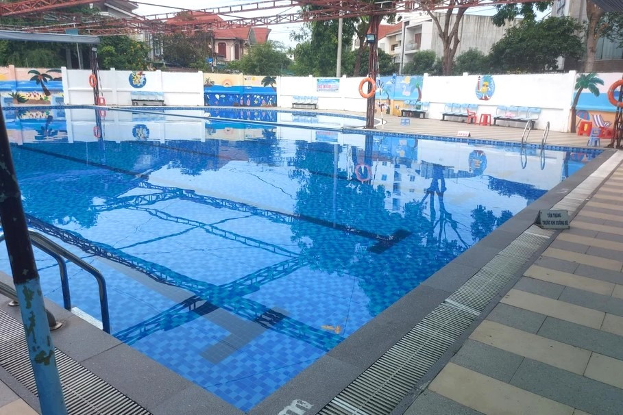 Bể bơi trường THPT Nguyễn Trường Tộ Bể bơi trường THPT Nguyễn Trường Tộ