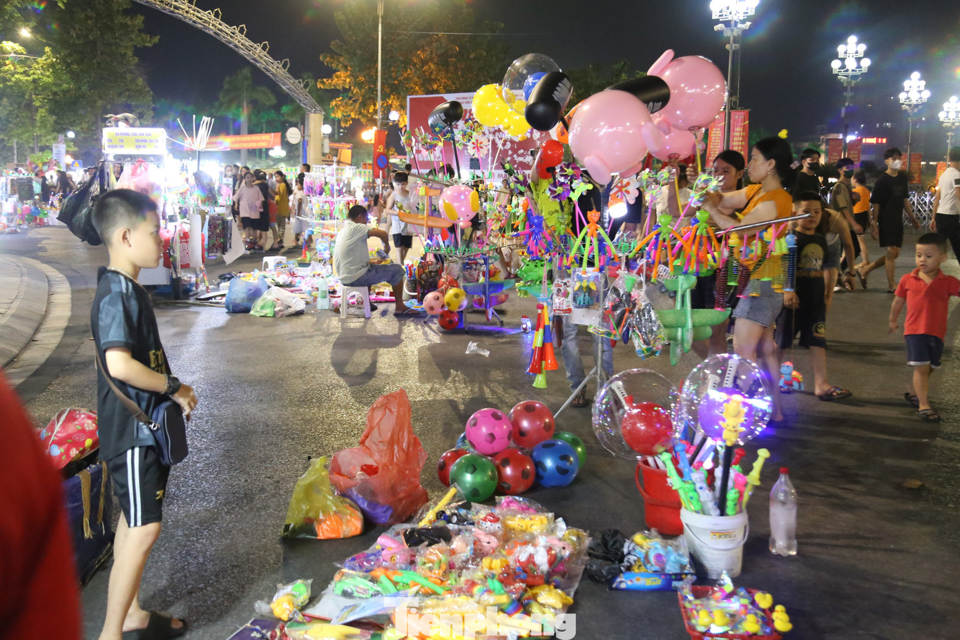 Không gian bán đồ chơi trẻ em.