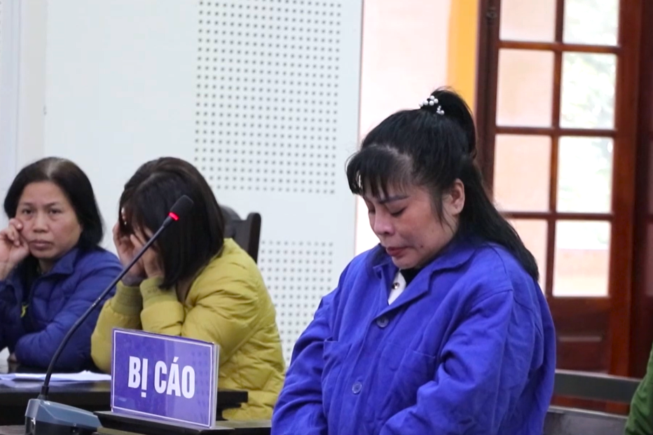 Bị cáo Phạm Thị Vân tại tòa Bị cáo Phạm Thị Vân tại tòa