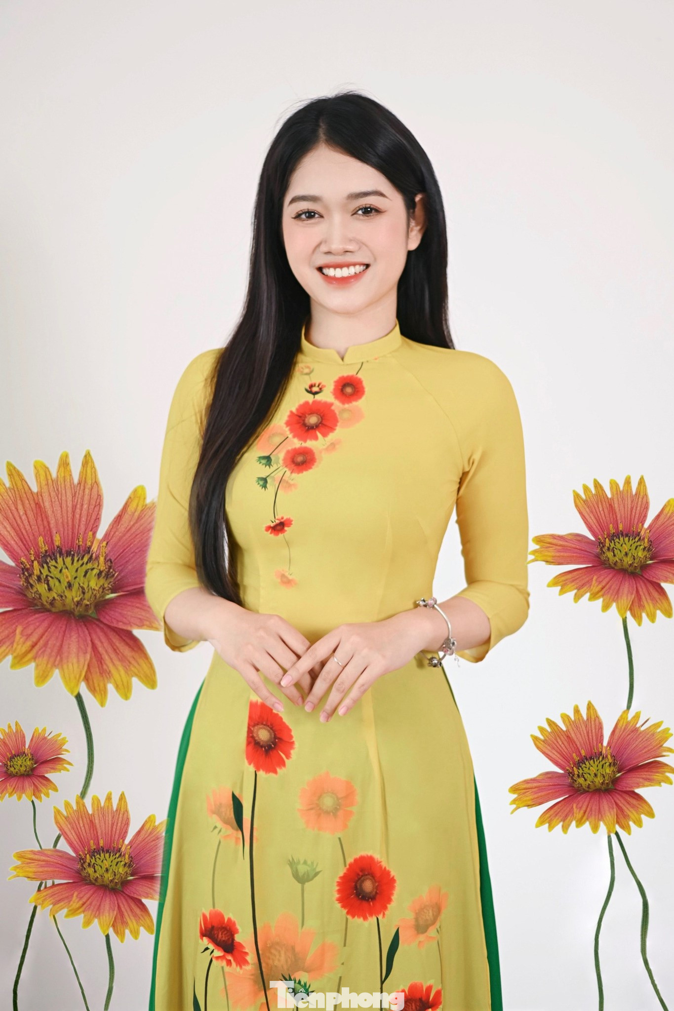 Các thí sinh sẽ trải qua 3 vòng: sơ khảo, bán kết và chung kết. Khép lại vòng thi sơ khảo, BTC đã chọn ra 50 gương mặt thí sinh hội tụ đủ các điều kiện cần thiết để vào vòng thi bán kết, sẽ chính thức được diễn ra trong 2 ngày 11 và 12/3.