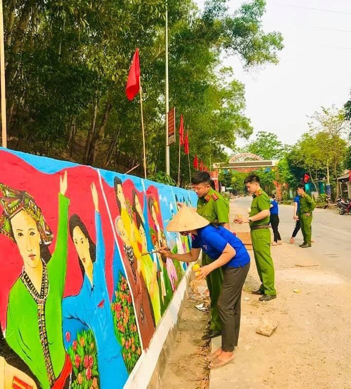 Hoạt động thể hiện vai trò xung kích, tình nguyện của tuổi trẻ.