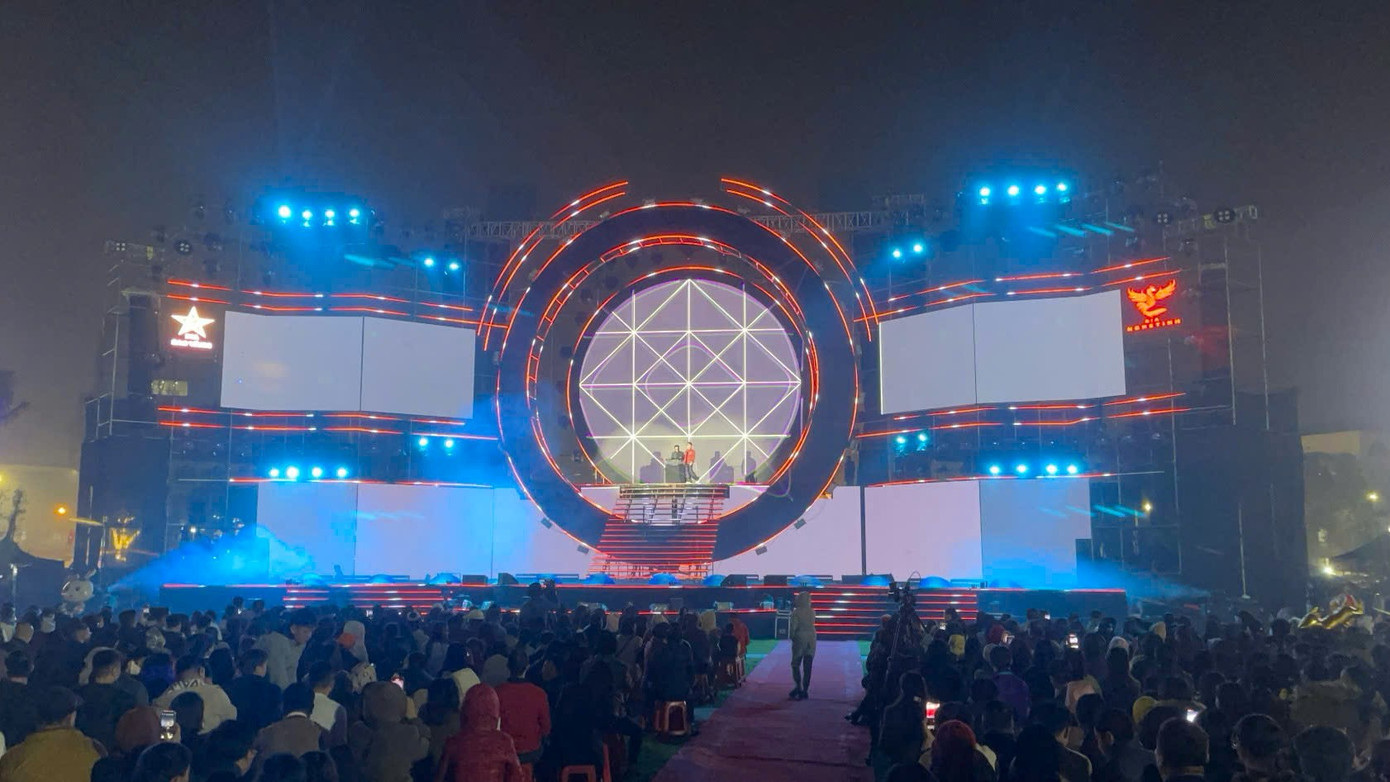 Chương trình nghệ thuật Countdown Chào năm mới 2025 sẽ được diễn ra vào lúc 21h ngày 31/12/2024 đến 0h ngày 1/1/2025 Chương trình nghệ thuật Countdown Chào năm mới 2025 sẽ được diễn ra vào lúc 21h ngày 31/12/2024 đến 0h ngày 1/1/2025