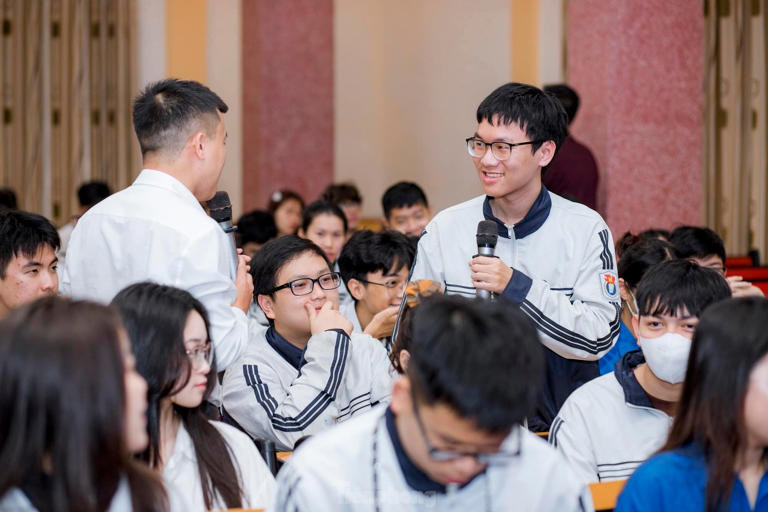 Tư vấn hướng nghiệp cho học sinh lớp 9 tại TP Vinh