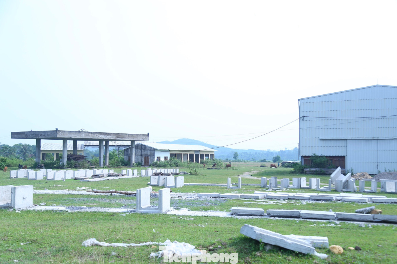 Lãnh đạo UBND xã Thanh Thủy, huyện Thanh Chương cho biết, dự án chợ đầu mối biên giới và khu sinh thái trên địa bàn chậm tiến độ nhiều năm nay, xã đã có văn bản báo cáo các cấp chính quyền. Mong muốn của địa phương dự án sớm hoàn thành, tạo động lực phát triển kinh tế - xã hội trên địa bàn.