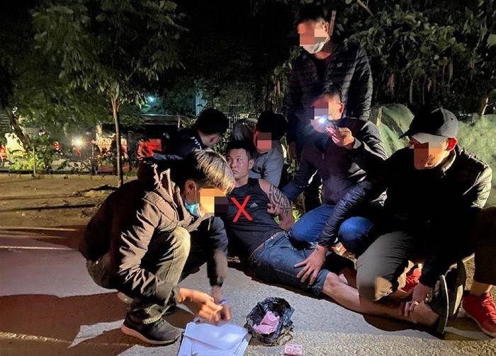 Công an bắt giữ Trần Văn Tiến