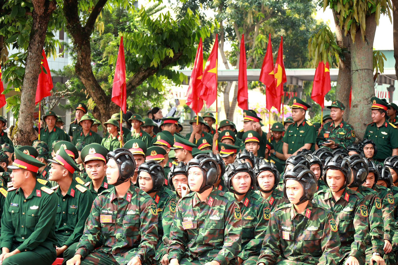 Các lực lượng tham gia diễu binh, diễu hành kỷ niệm 50 năm Ngày Giải phóng miền Nam, thống nhất đất nước