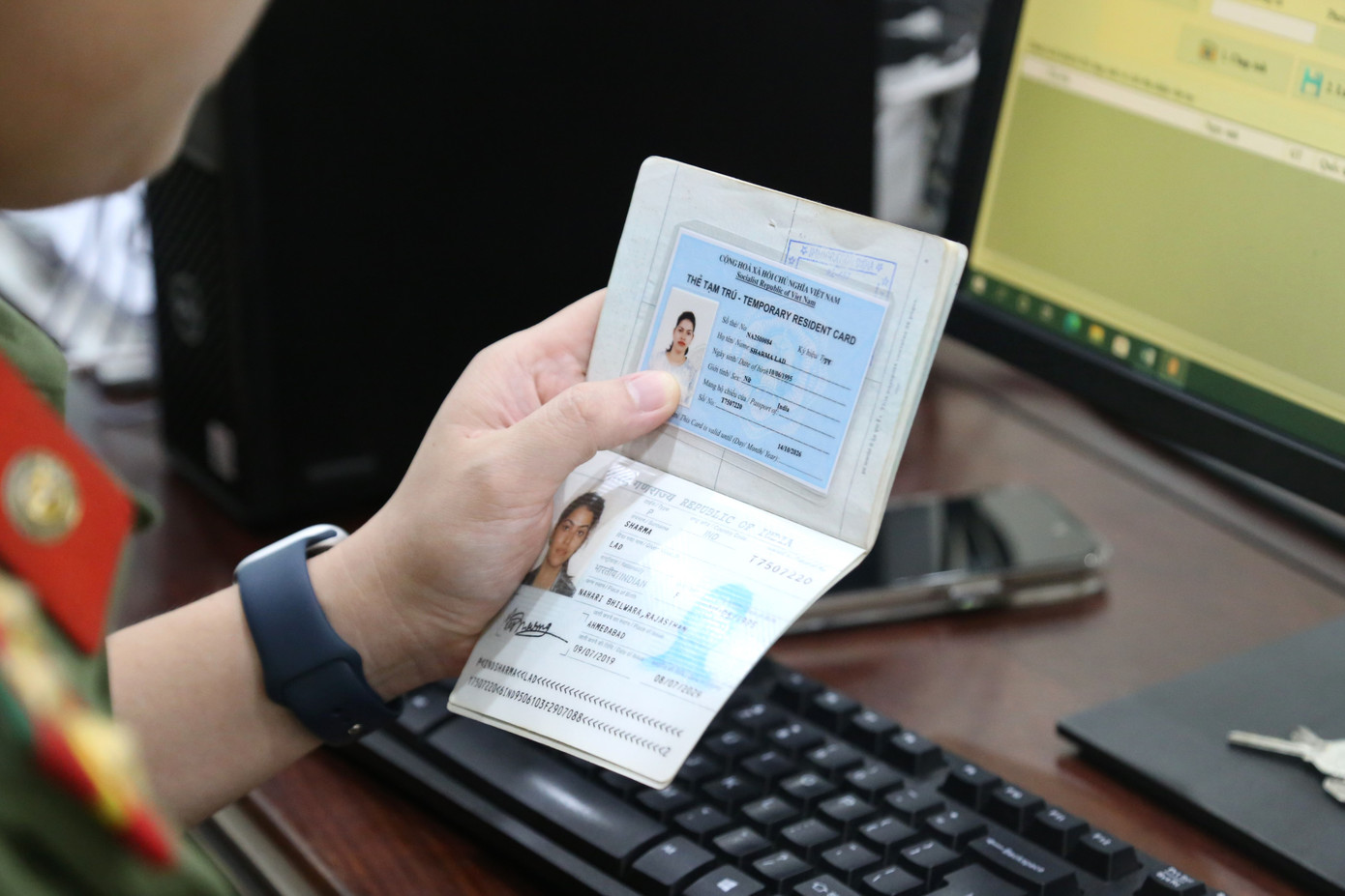 Việc cấp tài khoản định danh điện tử giúp người nước ngoài dễ dàng thực hiện các thủ tục hành chính trực tuyến, giảm thiểu thời gian, giấy tờ, đồng thời, bảo đảm tính xác thực và bảo vệ quyền lợi hợp pháp trong quá trình sinh sống và làm việc tại Việt Nam.