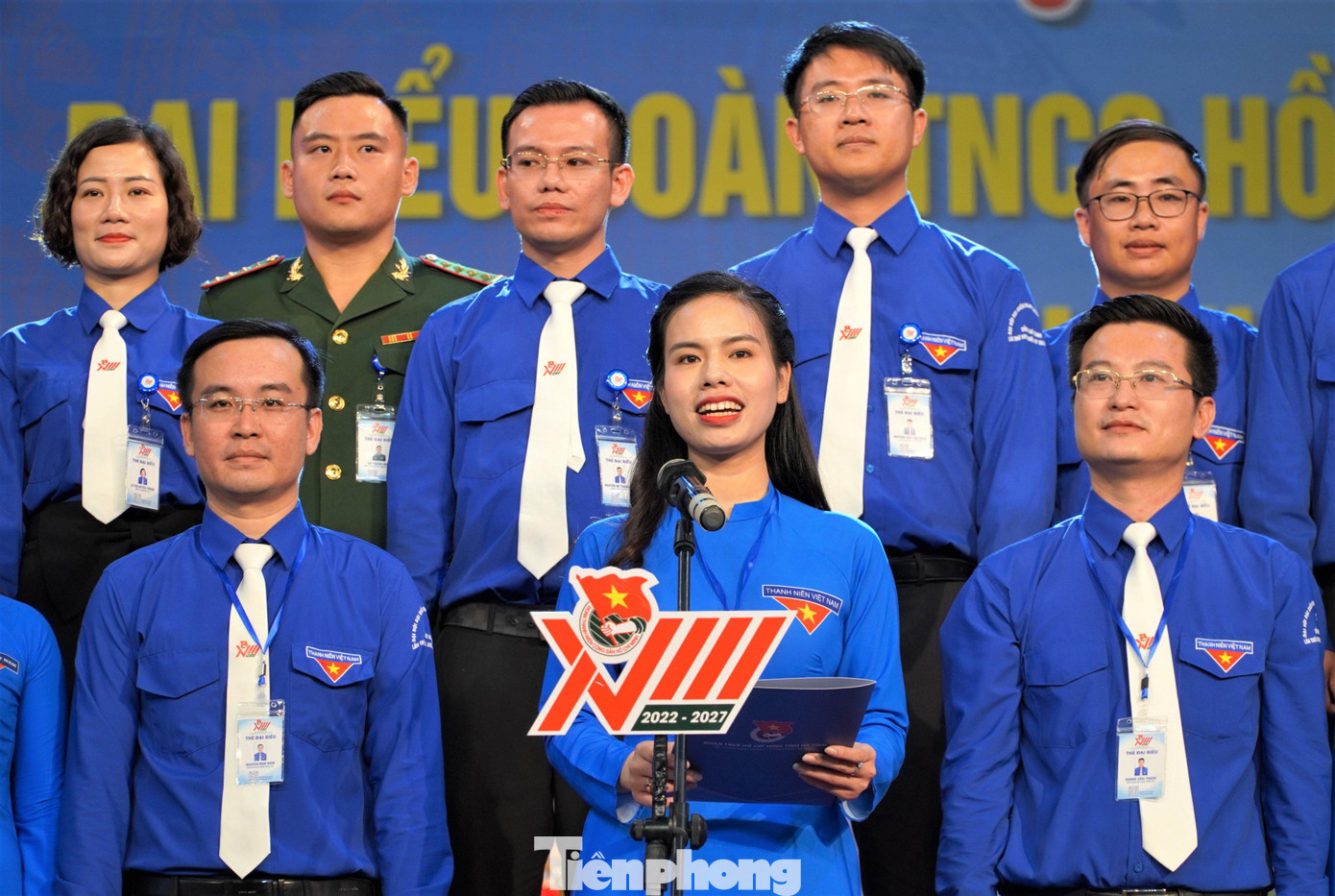 Chị Nguyễn Ny Hương - Phó Bí thư phụ trách Tỉnh Đoàn Hà Tĩnh khóa XVII (giữa) đã được bầu làm Bí thư Tỉnh Đoàn khoá XVIII nhiệm kỳ 2022-2027 với tỷ lệ 98,56 %.