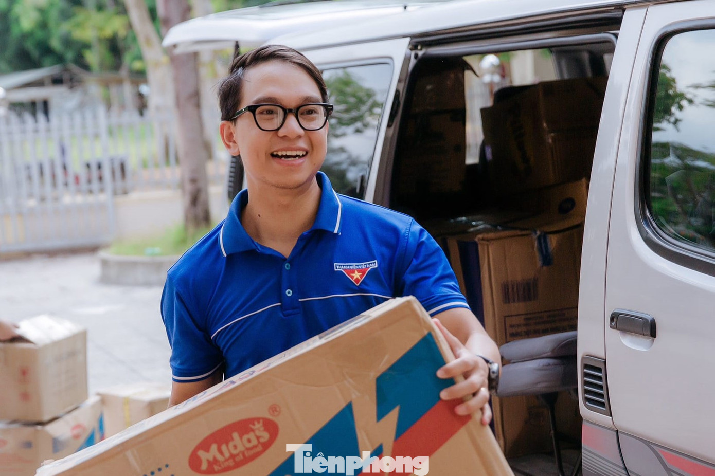 Anh Nguyễn Hồ Mạnh Anh Nguyễn Hồ Mạnh