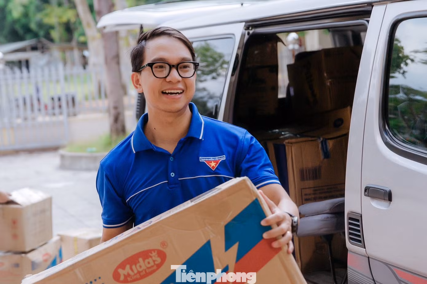 Anh Nguyễn Hồ Mạnh Anh Nguyễn Hồ Mạnh