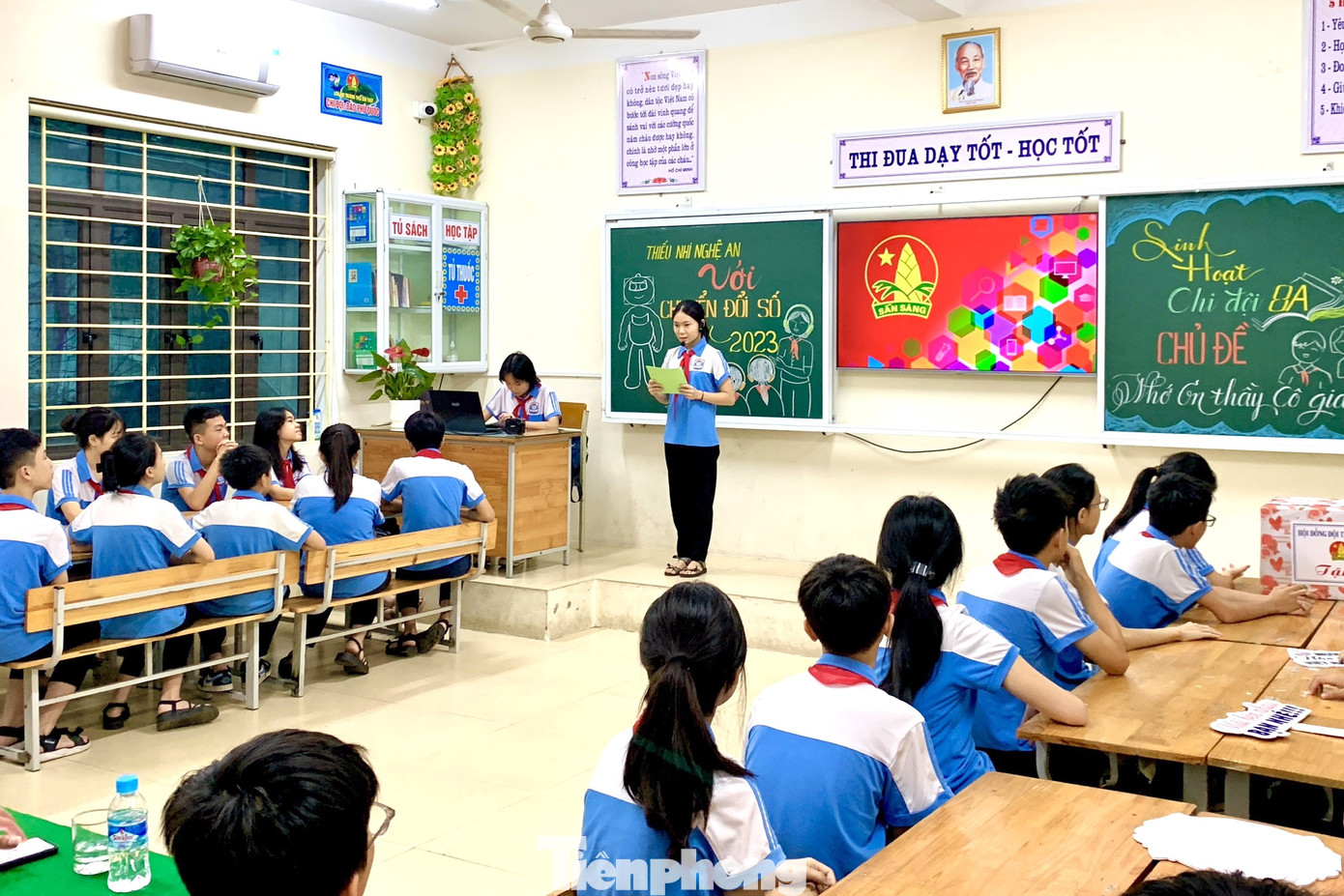 Hoạt động sinh hoạt đội số. Hoạt động sinh hoạt đội số.