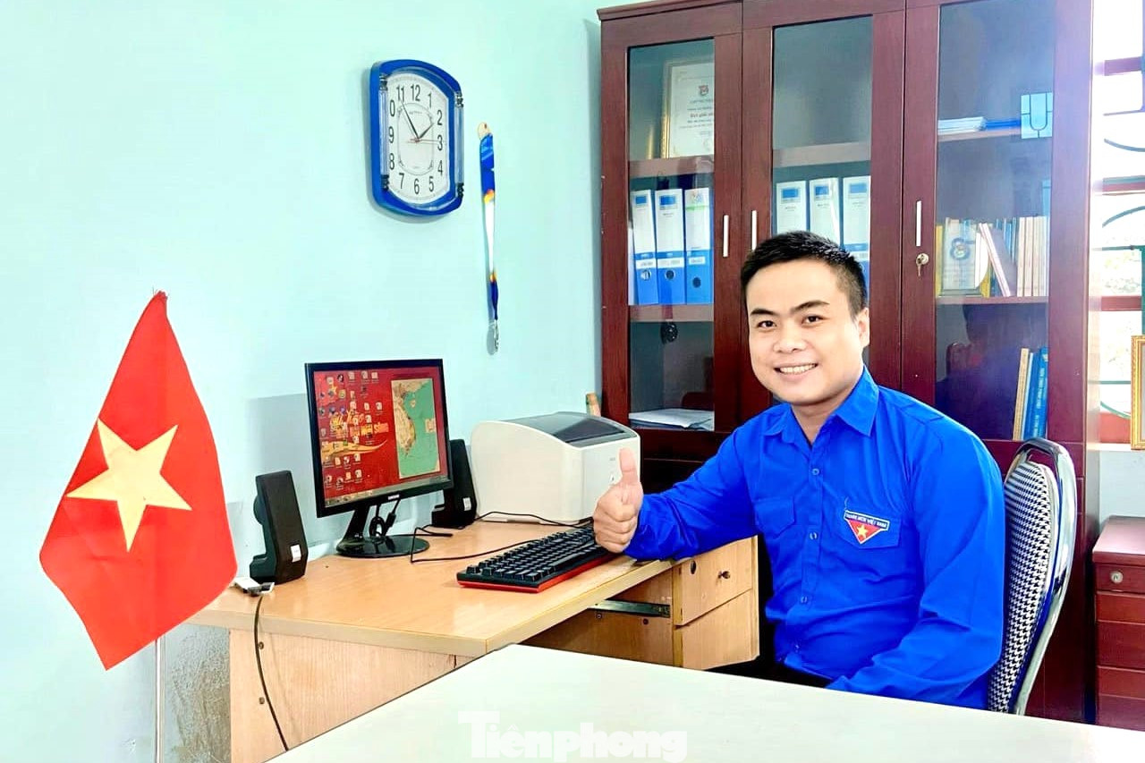 Tỉnh Đoàn Nghệ An phát động toàn thể đoàn viên thanh niên sử dụng hình nền máy tính, laptop, ảnh bìa facebook cá nhân bằng hình bản đồ Việt Nam.