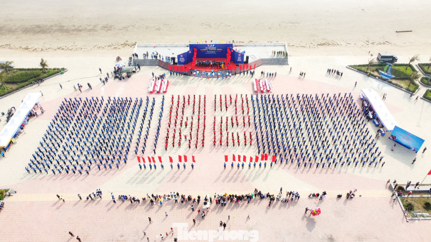 Toàn cảnh Lễ khởi động tháng Thanh niên 2023 tại huyện Quỳnh Lưu, Nghệ An