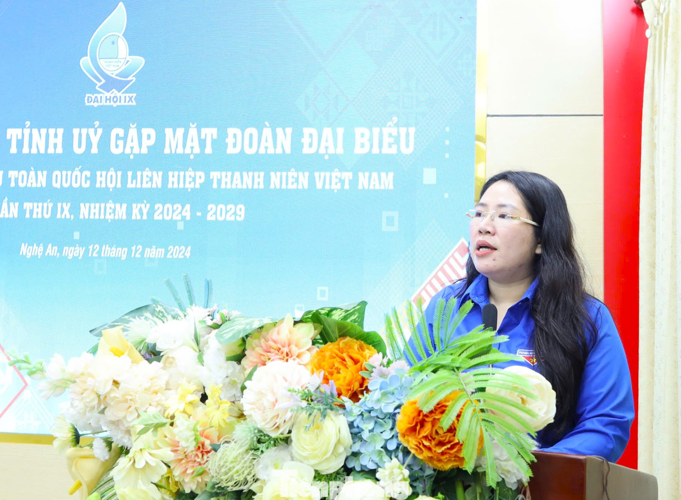 Chị Nguyễn Thị Phương Thúy - Bí thư Tỉnh Đoàn, Chủ tịch Hội LHTN Việt Nam tỉnh Nghệ An thông tin các hoạt động quan trọng tại Đại hội đại biểu toàn quốc Hội LHTN Việt Nam lần thứ IX, nhiệm kỳ 2024 - 2029.