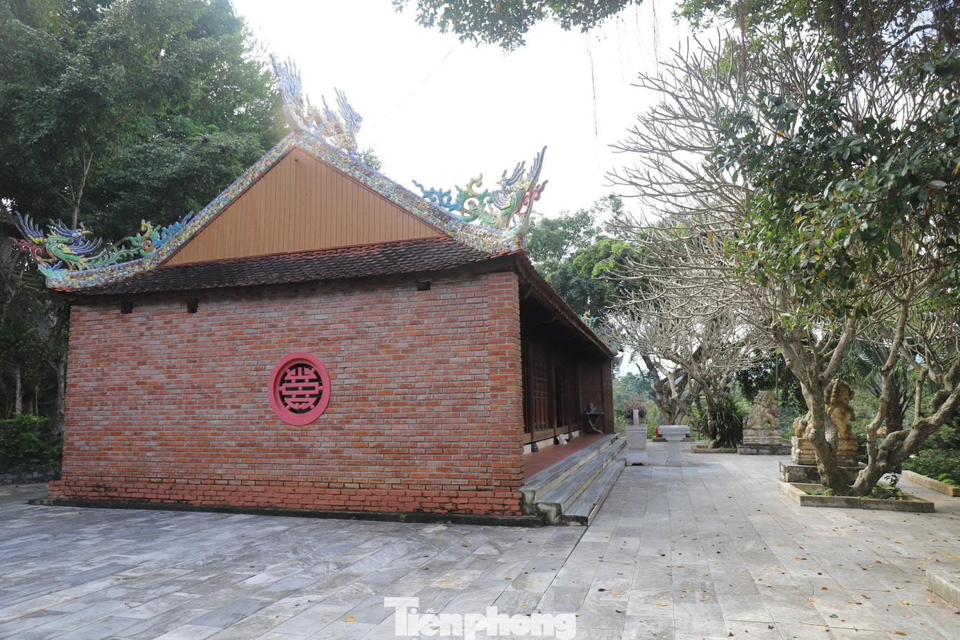 Năm 2013, đền Choọng được tôn tạo, phục dựng chính trên nền cũ với khuôn viên rộng hơn 9 ha, gồm các hạng mục: thượng điện, hạ điện, tả vu, hữu vu, tam quan, cổng tứ trụ…