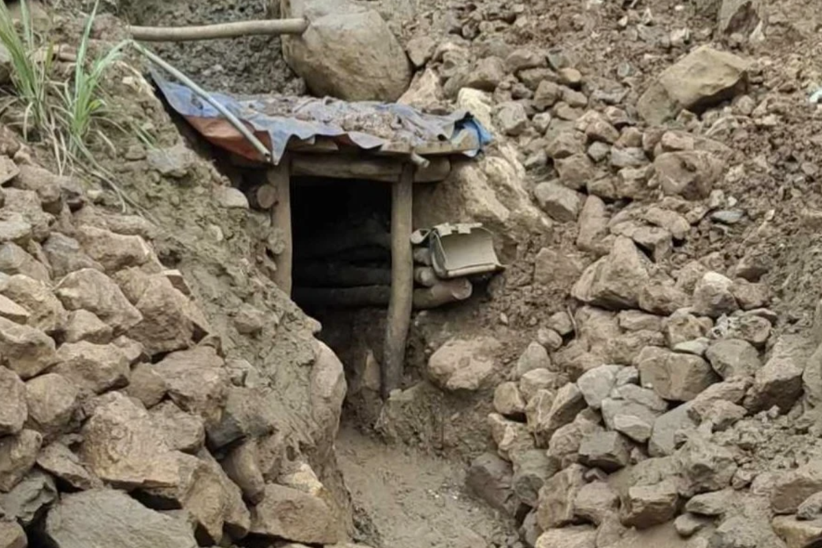 Hầm lò khai thác quặng thiếc trái phép