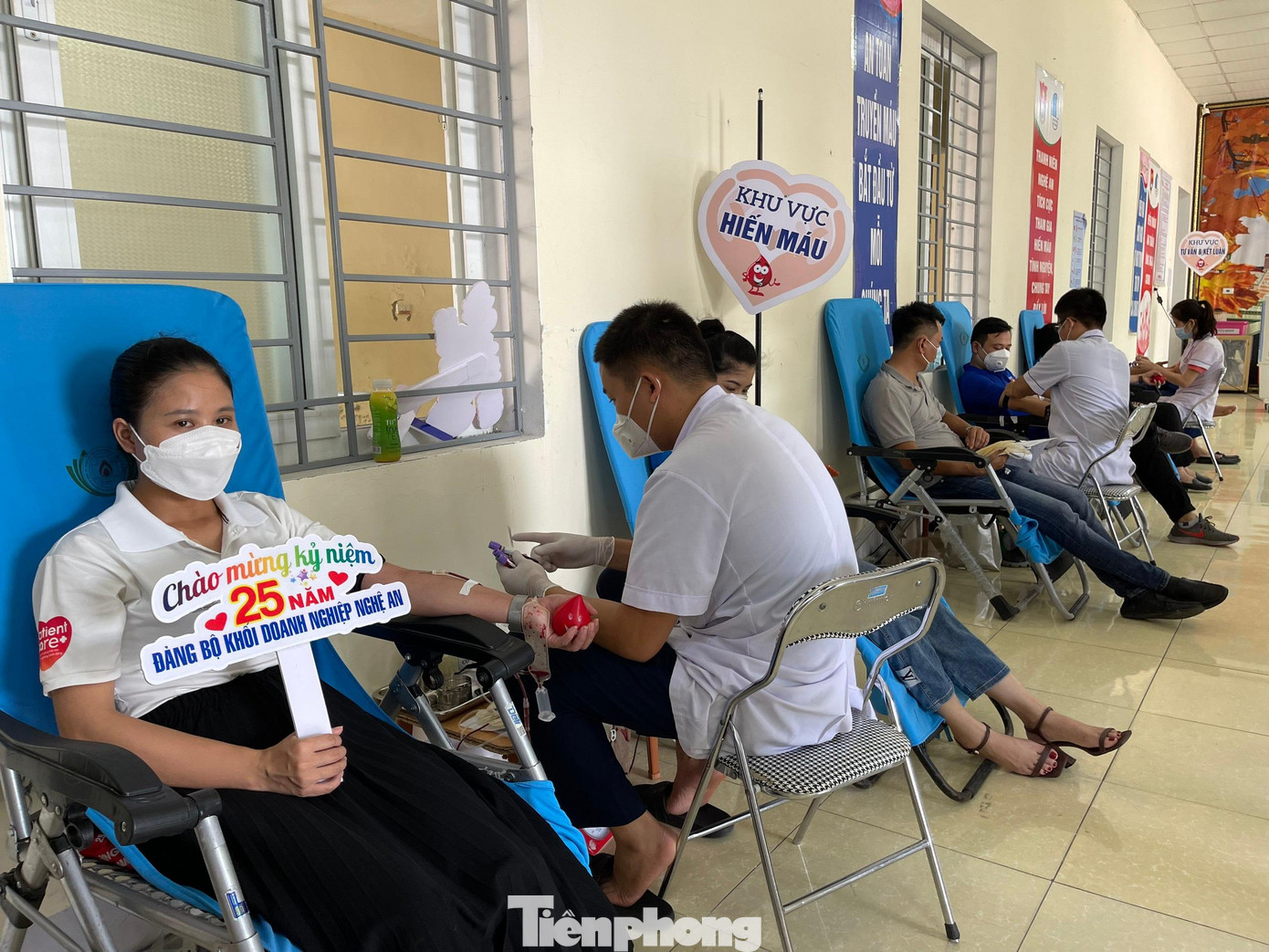 Đây cũng là hoạt động ý nghĩa hướng tới kỷ niệm 25 năm thành lập Đảng bộ và Đoàn khối Doanh nghiệp tỉnh Nghệ An.