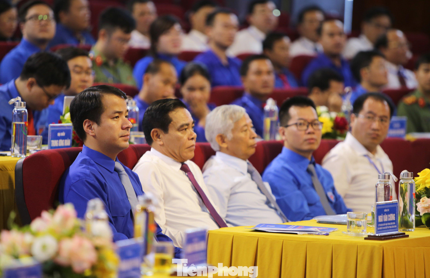 Anh Ngô Văn Cương - Bí thư Trung ương Đoàn cùng lãnh đạo tỉnh Hà Tĩnh Anh Ngô Văn Cương - Bí thư Trung ương Đoàn cùng lãnh đạo tỉnh Hà Tĩnh