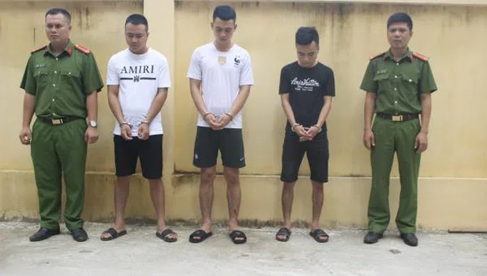 3 đối tượng tại cơ quan công an